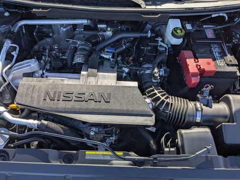 New 2026 Nissan Rogue SV FWD image 9