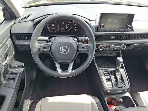 Used 2025 Honda CR-V EX image 21