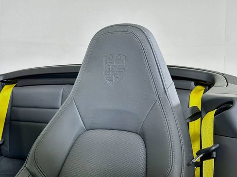 Used 2021 Porsche 911 Carrera RWD image 20
