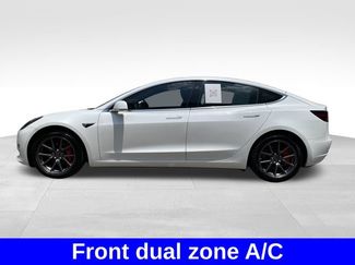 Used 2019 Tesla Model 3 Mid Range RWD video 2