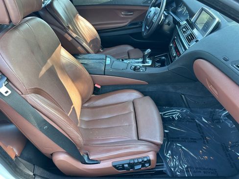 Used 2012 BMW 650i Convertible image 14