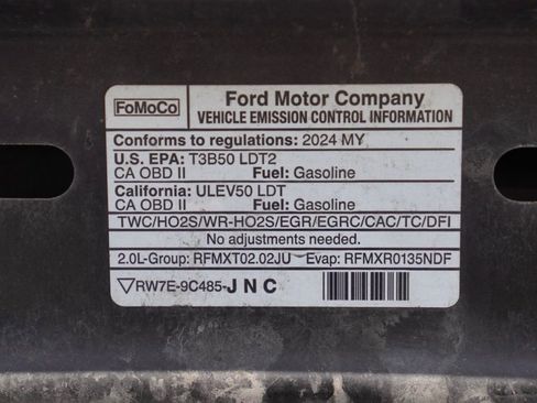 Used 2024 Ford Edge Titanium image 22