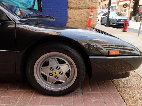 Used 1989 Ferrari Mondial T Cabriolet RWD image 76