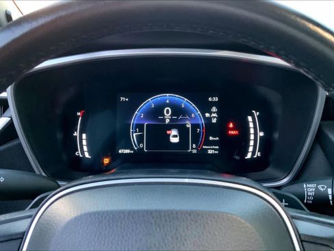 Used 2023 Toyota Corolla XSE FWD image 25