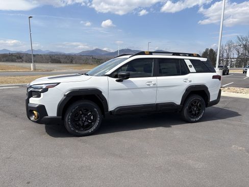 New 2026 Subaru Outback Wilderness w/ Wilderness Package AWD/4WD image 4