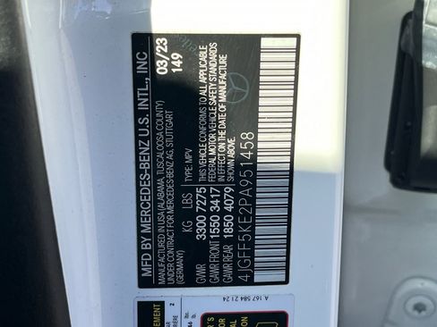 Used 2023 Mercedes-Benz GLS 450 4MATIC image 9