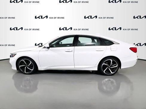 Used 2020 Honda Accord Sport image 4