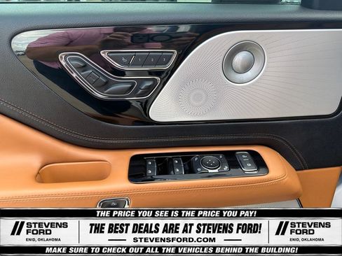 Used 2024 Lincoln Aviator Black Label w/ Jet Package AWD/4WD image 21
