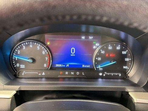 Used 2024 Ford Explorer XLT RWD image 19