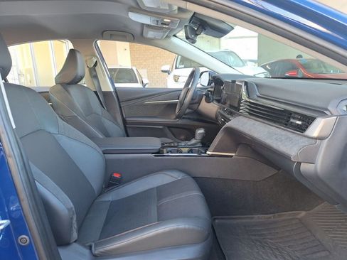 Used 2025 Toyota Camry XLE image 19