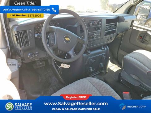 Used 2014 Chevrolet Express 2500 RWD image 11