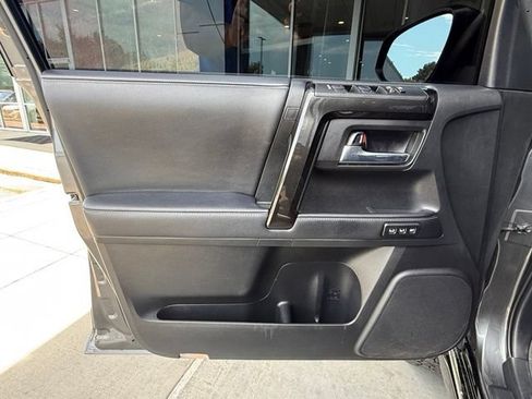 Used 2020 Toyota 4Runner Nightshade AWD/4WD image 13