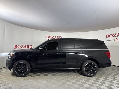 Used 2023 Ford Expedition Max Limited image 5
