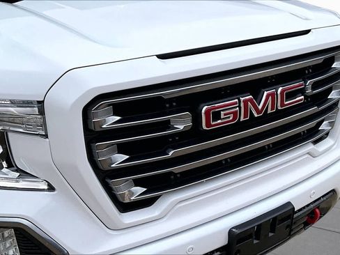 Used 2021 GMC Sierra 1500 AT4 w/ AT4 Premium Package AWD/4WD image 28