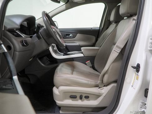 Used 2013 Ford Edge SEL image 21