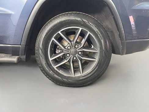Used 2020 Jeep Grand Cherokee Limited w/ Trailer Tow Group IV AWD/4WD image 32