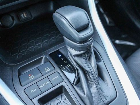 Used 2023 Toyota RAV4 XLE image 25