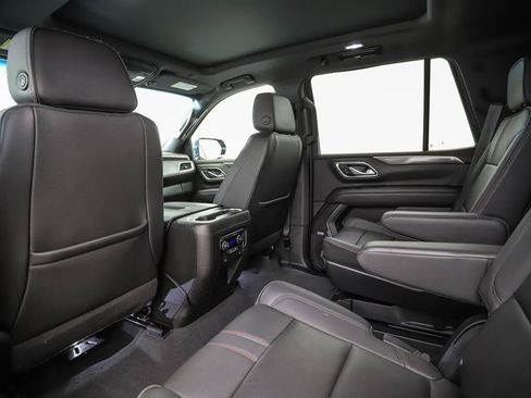 Used 2022 Chevrolet Tahoe RST w/ Sport Performance Package image 21