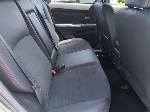 Used 2025 Mitsubishi Outlander Sport SE AWD/4WD image 29