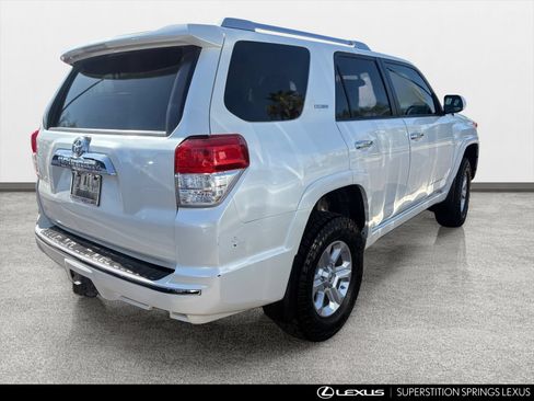 Used 2012 Toyota 4Runner Limited AWD/4WD image 3