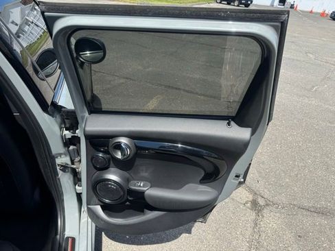 Used 2020 MINI Cooper S FWD image 15