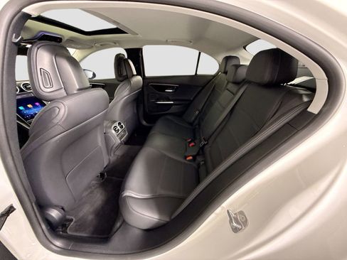 Certified 2025 Mercedes-Benz C 300 Sedan image 21