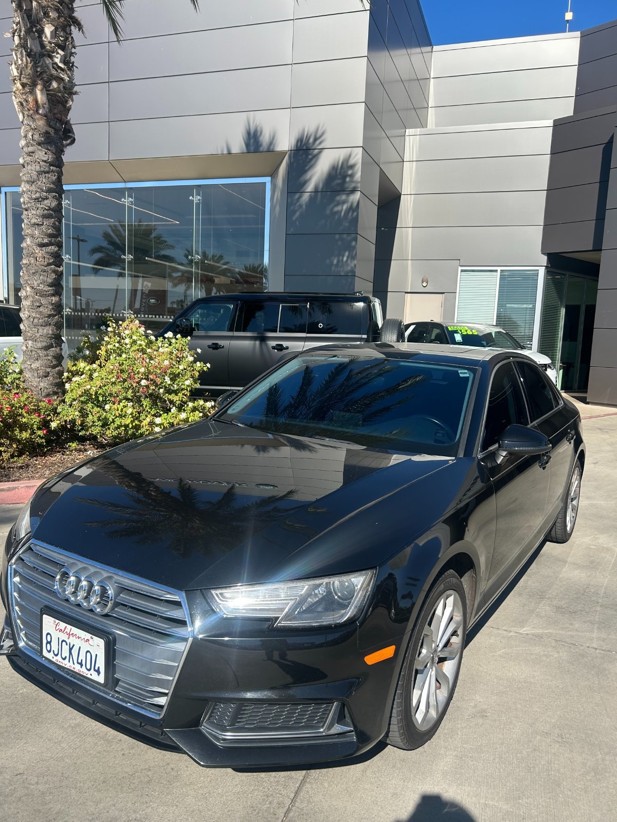 Used 2019 Audi A4 2.0T Premium w/ Convenience Package FWD image 1