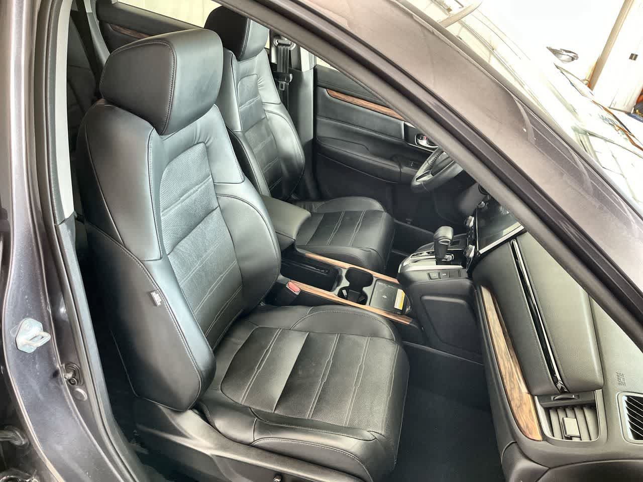 Used 2021 Honda CR-V Touring image 25
