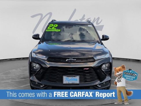 Used 2022 Chevrolet TrailBlazer RS FWD image 2