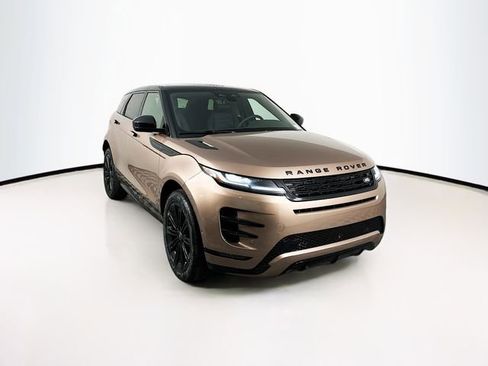 Used 2026 Land Rover Range Rover Evoque Dynamic SE AWD/4WD image 3