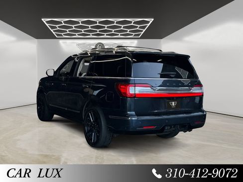 Used 2021 Lincoln Navigator Black Label w/ Cargo Convenience Package AWD/4WD image 3
