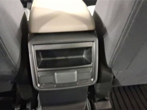 Used 2023 Subaru Forester image 23