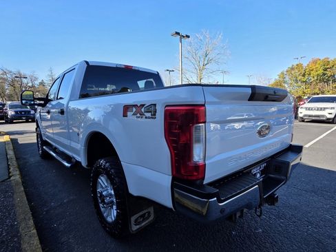 Used 2019 Ford F350 XLT w/ XLT Value Package image 4
