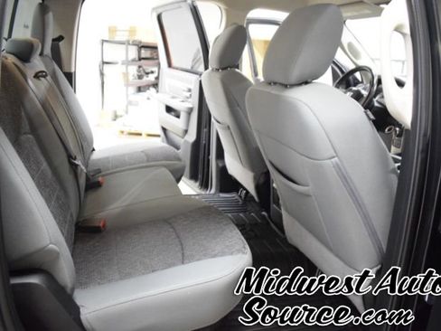 Used 2018 RAM 1500 Big Horn AWD/4WD image 30