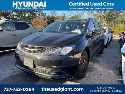 Used 2021 Chrysler Voyager Lxi