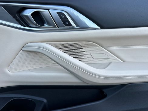 Used 2024 BMW 430i Convertible image 29