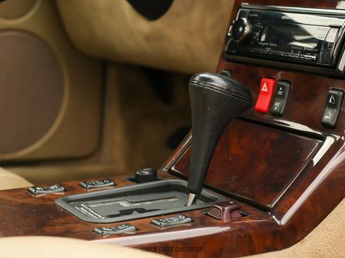 Used 1990 Mercedes-Benz 300 SL image 30