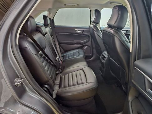 Used 2021 Ford Edge SEL w/ Cargo Accessory Package AWD/4WD image 12