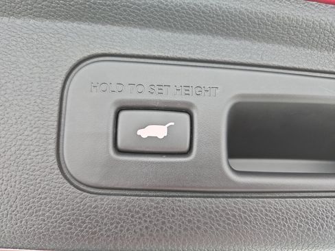 Used 2025 Honda Odyssey Touring image 14