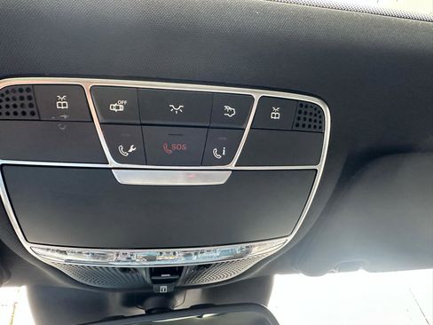 Used 2015 Mercedes-Benz S 550 4MATIC Sedan image 27