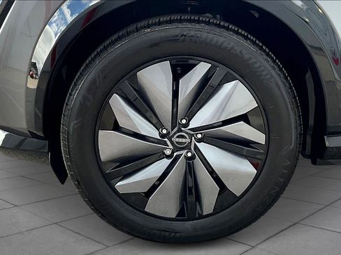 Used 2023 Nissan Ariya FWD image 10