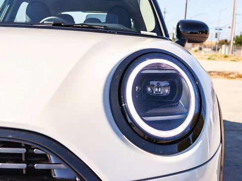 New 2027 MINI Cooper 4-Door Hardtop FWD image 9