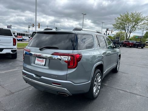 Used 2023 GMC Acadia Denali w/ Denali Ultimate Package AWD/4WD image 10