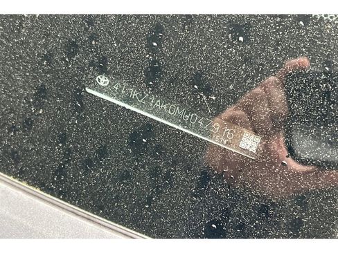 Used 2021 Toyota Camry TRD w/ TRD Package w/JBL Audio image 8