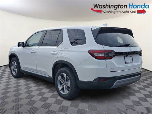 New 2025 Honda Pilot EX-L image 5
