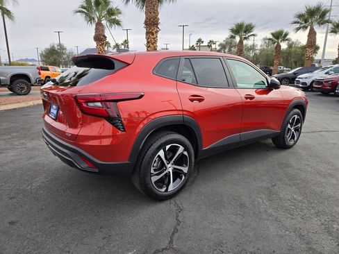 Used 2024 Chevrolet Trax RS w/ Driver Confidence Package image 6