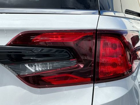 New 2026 Honda Odyssey Touring image 27