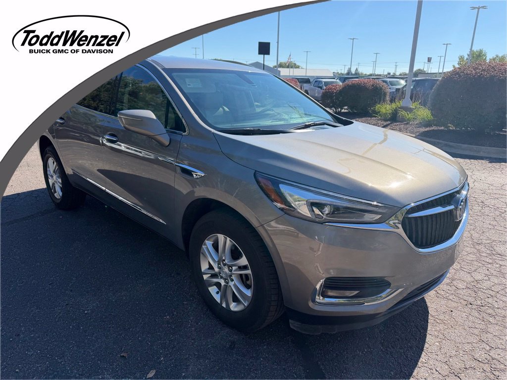 Used 2018 Buick Enclave Essence AWD/4WD image 1