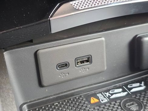 New 2026 Buick Envision Sport Touring AWD/4WD image 32