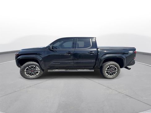 Certified 2025 Toyota Tacoma TRD Sport image 43